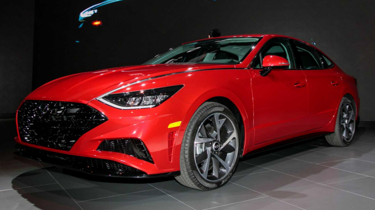 Hyundai Sonata thế hệ mới có giá lên đến 34.230 USD tại Mỹ Hyundai Sonata thế hệ mới có giá lên đến 34.230 USD tại Mỹ