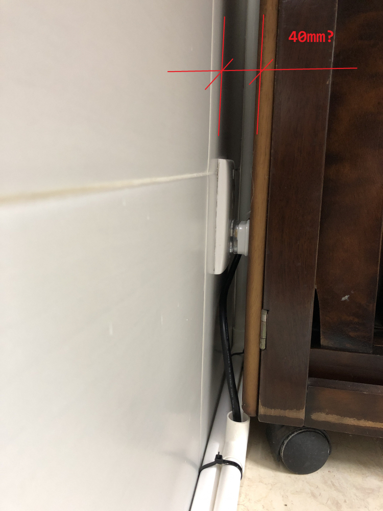 Làm sao để cắm điện mà giường vẫn kê sát tường (giường kê ngay ổ)? Làm sao để cắm điện mà giường vẫn kê sát tường (giường kê ngay ổ)?