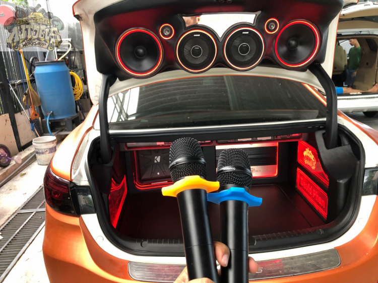 Độ âm thanh cho xe Mazda 6 - Hát Karaoke