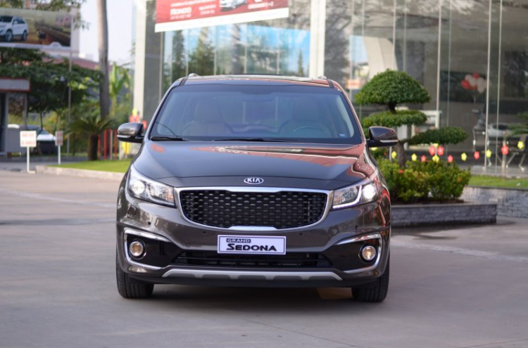 Kia Sedona 2015 tại Việt Nam sẽ có option "khủng"