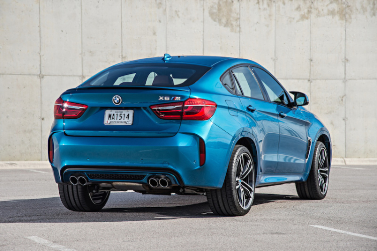 BMW X6M 2015 trở lại với album ảnh chất lượng