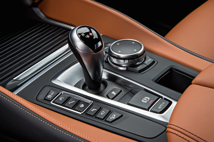 BMW X6M 2015 trở lại với album ảnh chất lượng BMW X6M 2015 trở lại với album ảnh chất lượng