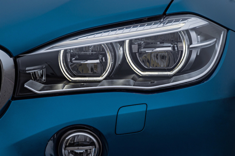 BMW X6M 2015 trở lại với album ảnh chất lượng