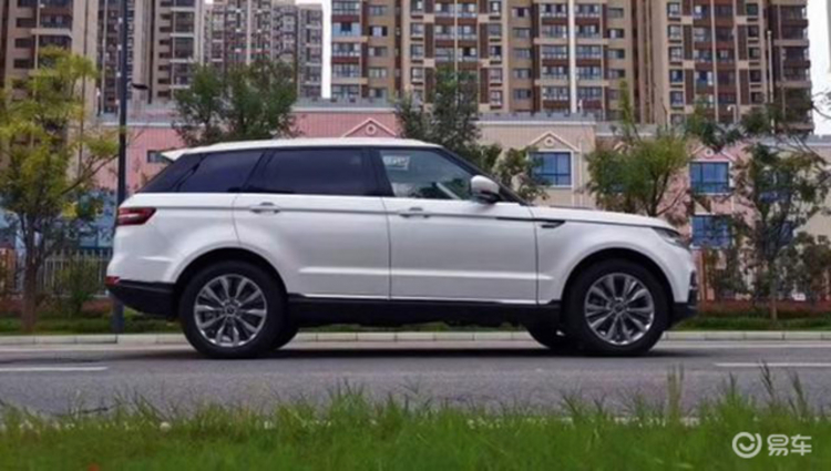Xe Trung Quốc nhái trắng trợn Range Rover Sport: Giá từ 419 triệu đồng