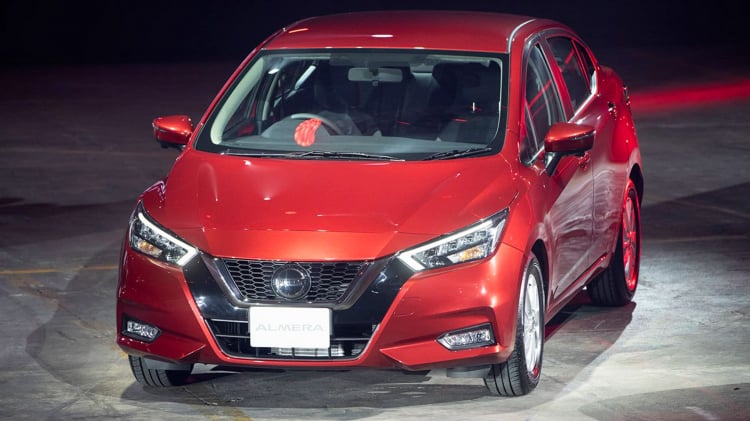 Ảnh thực tế Nissan Sunny thế hệ mới: Không còn ‘’quê mùa’’ trong thiết kế