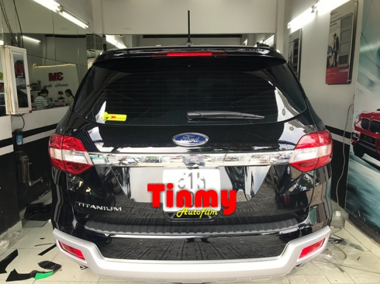 FORD FC & Phim Cách Nhiệt 3M Chính Hãng FORD FC & Phim Cách Nhiệt 3M Chính Hãng