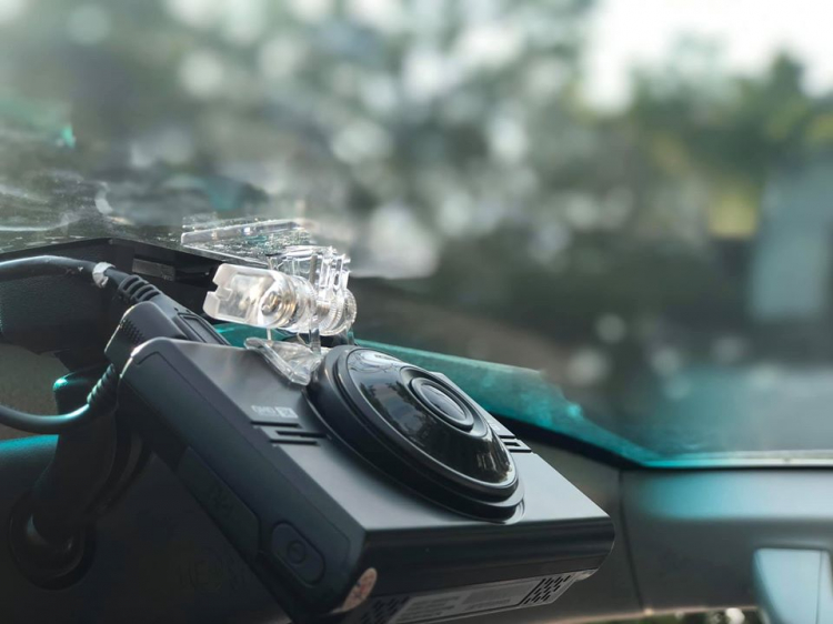 Review camera hành trình hàn quốc IROAD TX9 Review camera hành trình hàn quốc IROAD TX9