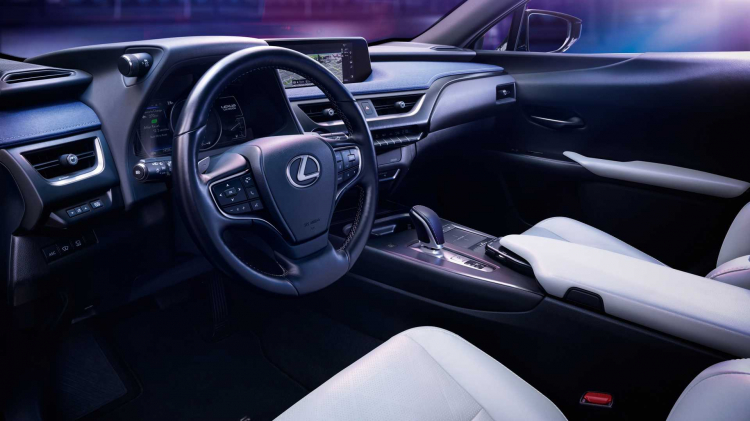 Lexus UX 300e 2020: Xe điện đầu tiên của Lexus ra mắt