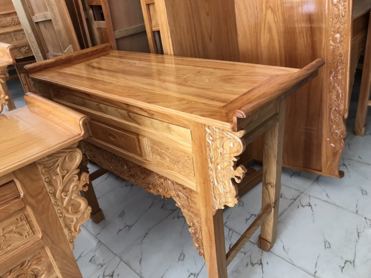 Gian thờ để phòng khách cho sum vầy con cháu, hay để riêng 1 phòng trên cao? các bác chia sẻ quan điểm và thực tế nhé !! Gian thờ để phòng khách cho sum vầy con cháu, hay để riêng 1 phòng trên cao? các bác chia sẻ quan điểm và thực tế nhé !!