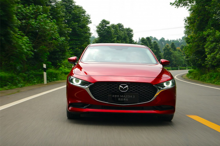 Mazda3 thế hệ mới tiếp tục “ẵm” giải Xe hơi của năm tại Trung Quốc năm 2020