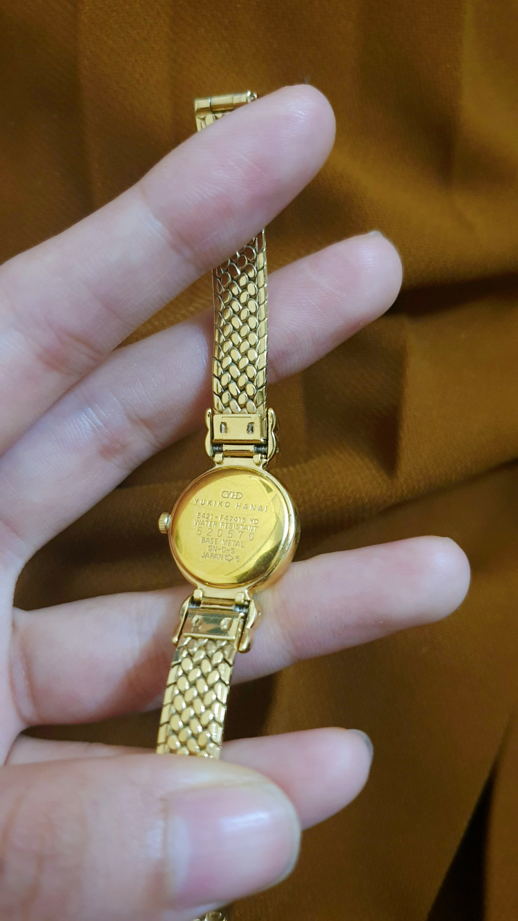 Đồng hồ nữ Yukiko Hanai Nhật Bản 1,6 triệu