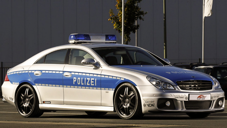 Top 10 siêu xe tốt nhất của cảnh sát trên thế giới