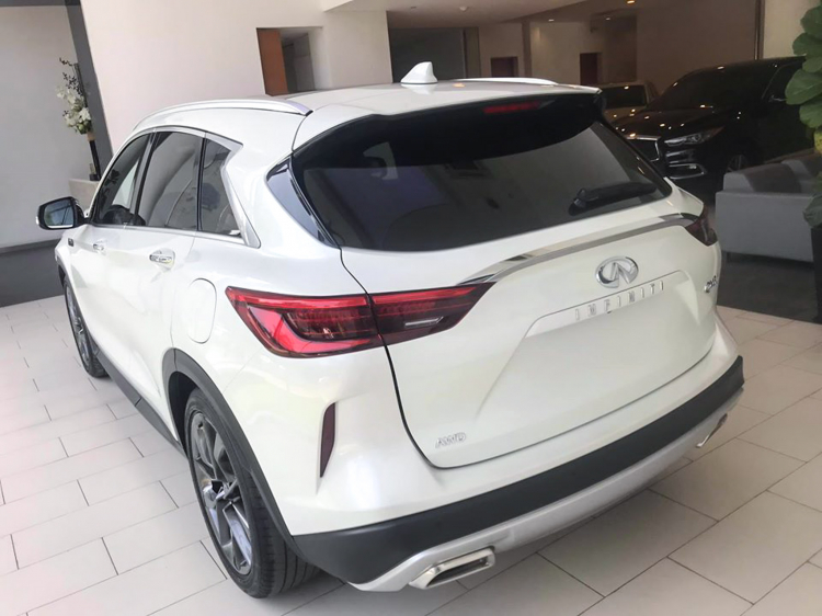 Chi tiết Infiniti QX50 về đại lý: Giá 2,45 tỷ, thấp hơn Lexus NX, BMW X3 và Audi Q5