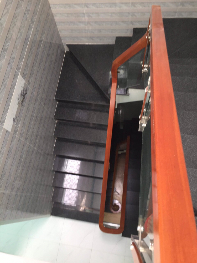 Nên mua nhà quận 12 hay thủ đức để dễ bán lại. Nên mua nhà quận 12 hay thủ đức để dễ bán lại.