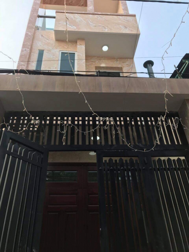Nên mua nhà quận 12 hay thủ đức để dễ bán lại. Nên mua nhà quận 12 hay thủ đức để dễ bán lại.