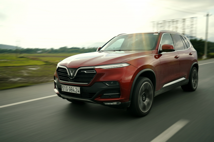 Hành trình lái VinFast Lux SA hơn 1300km từ Sài Gòn - Quy Nhơn Hành trình lái VinFast Lux SA hơn 1300km từ Sài Gòn - Quy Nhơn
