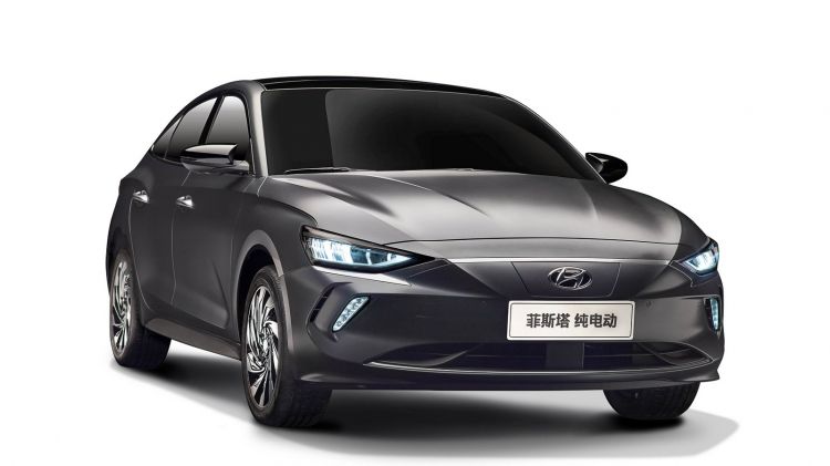 Hyundai Elantra EV ra mắt tại Trung Quốc: Xe "xanh" vẫn đẹp như xe sang
