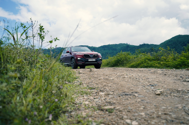 Hành trình lái VinFast Lux SA hơn 1300km từ Sài Gòn - Quy Nhơn Hành trình lái VinFast Lux SA hơn 1300km từ Sài Gòn - Quy Nhơn