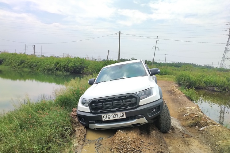 Tại sao mình thích 4x4 toàn thời gian...