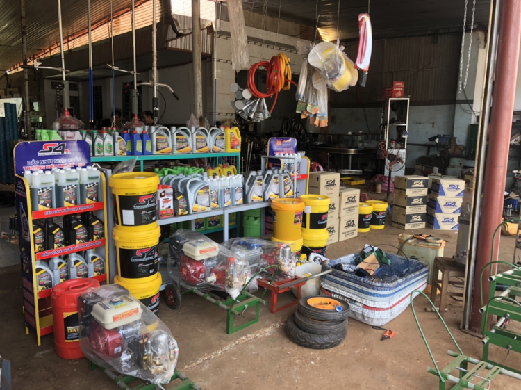 Dầu nhớt xe máy nhập khẩu, phân phối nhớt xe máy chính hãng các loại Dầu nhớt xe máy nhập khẩu, phân phối nhớt xe máy chính hãng các loại