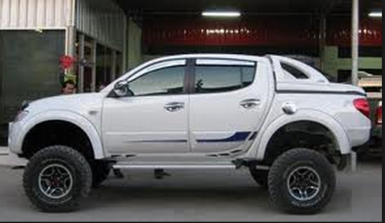 Mitsubishi Triton 2015 chính thức trình làng