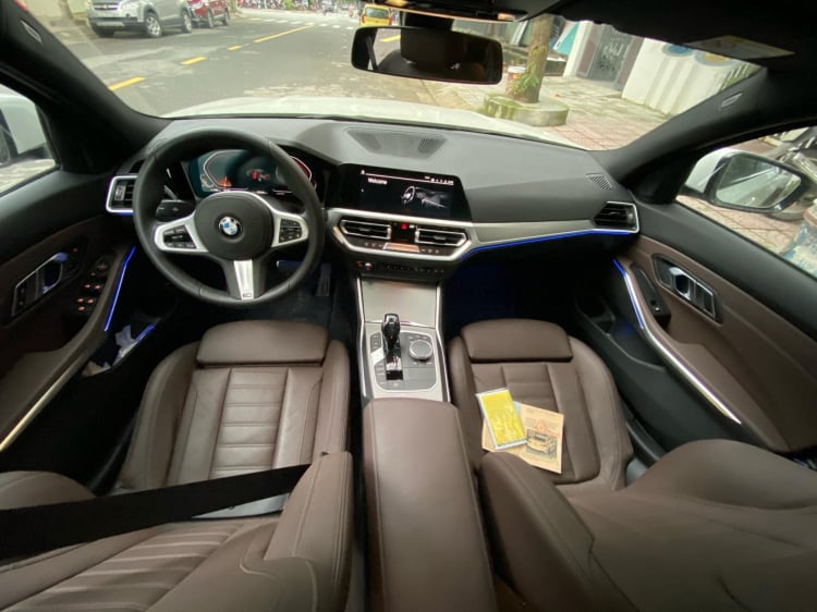 BMW 330i M-Sport chạy lướt rao bán 2,35 tỷ đồng: Lựa chọn tiết kiệm chi phí cho người mê G20