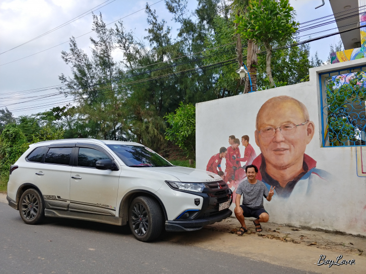 Phượt Xuyên Việt với Outlander 2.0 STD 2018 yêu vấu sau 1 năm dùng Phượt Xuyên Việt với Outlander 2.0 STD 2018 yêu vấu sau 1 năm dùng