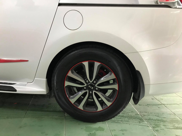 Xe hàn xệ đuôi. Xe hàn xệ đuôi.