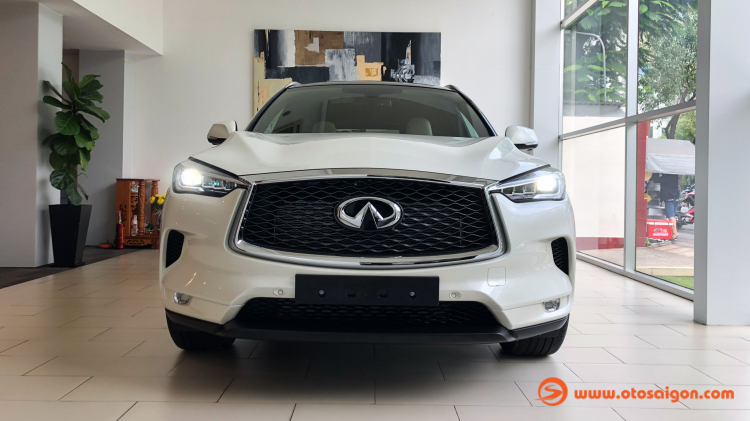 Ảnh chi tiết Infiniti QX50 giá 2,45 tỷ đồng: Cùng phân khúc với GLC, X3, Q5, NX