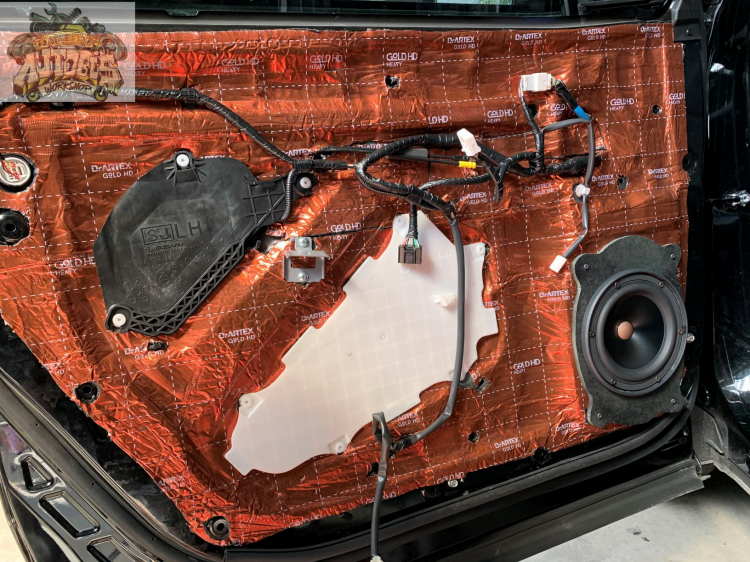 Độ âm thanh, cách âm và mâm Lenso cho Subaru Forester 2019.