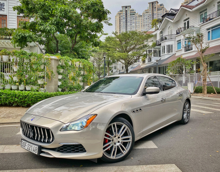 Bán Maserati Quattroporte GranLusso nhập ý full option...