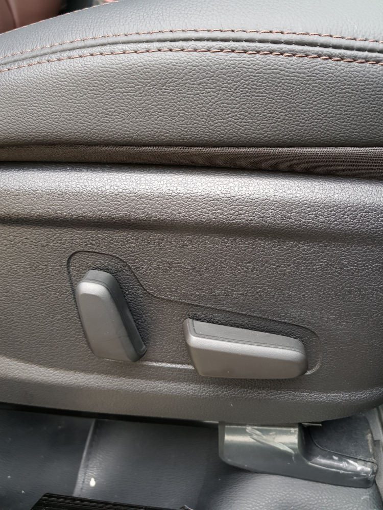 Đánh giá chi tiết Santa Fe 2019 Premium máy dầu sau 3.000km - Santa Fe 2019 nên lấy bản cao cấp hay không? Đánh giá chi tiết Santa Fe 2019 Premium máy dầu sau 3.000km - Santa Fe 2019 nên lấy bản cao cấp hay không?