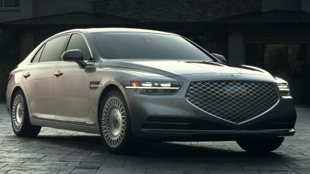 2020-Genesis-G90-46-1 1.jpg