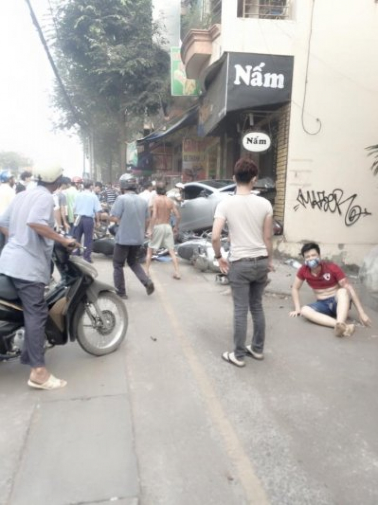 Lại xe điên tại biên hoà