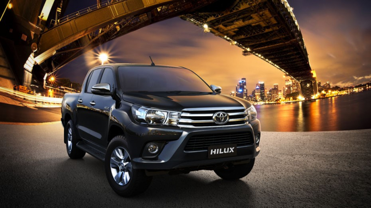 Triệu hồi Toyota Hilux 2019 tại Việt Nam vì lỗi ống nhiên liệu