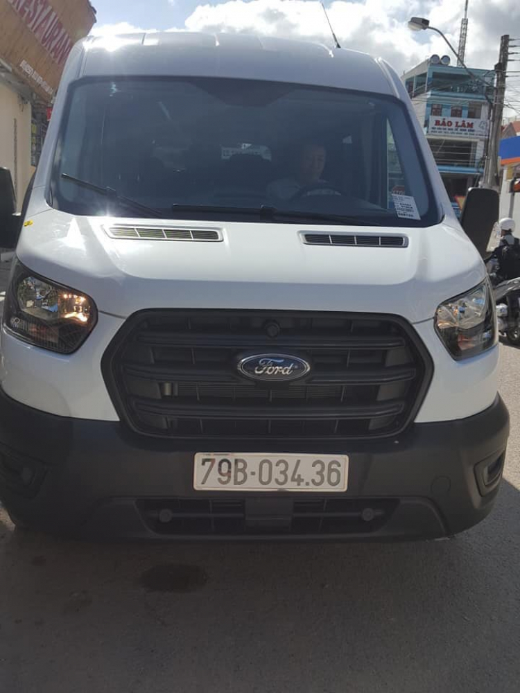 Ford Transit 2020 thế hệ mới xuất hiện tại Việt Nam