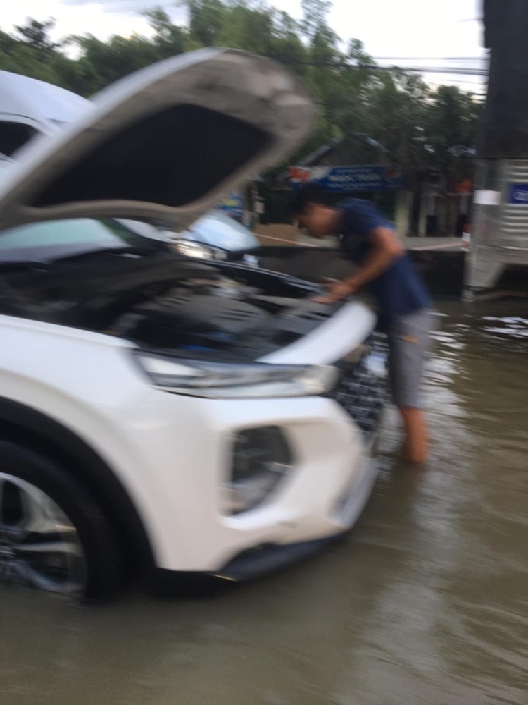 CX8 vs Santafe CX8 vs Santafe