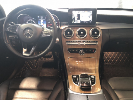 Mercedes_Benz_C250_Exclusive_2018 (23).jpg
