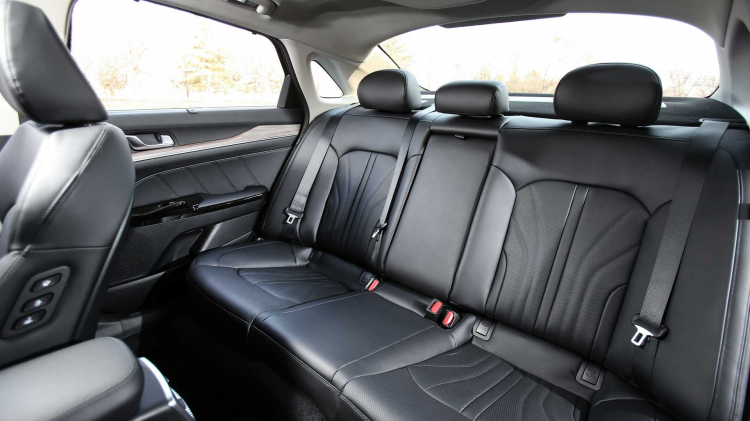 Xem trước Kia Optima 2020 tại Hàn Quốc - Đối thủ Toyota Camry và Honda Accord Xem trước Kia Optima 2020 tại Hàn Quốc - Đối thủ Toyota Camry và Honda Accord