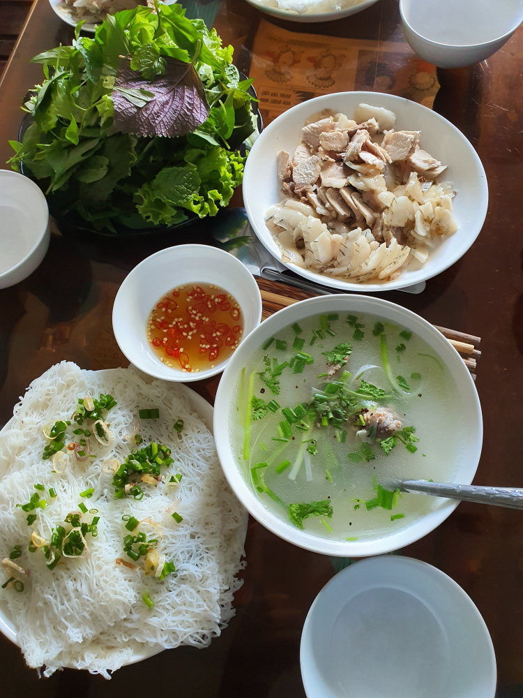 Cháo lòng nấu kiểu Bắc và Nam Cháo lòng nấu kiểu Bắc và Nam