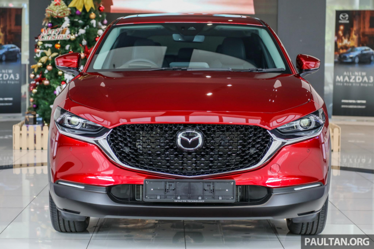 Mazda CX-30 2.0L giá 920 triệu đồng tại Malaysia có gì?