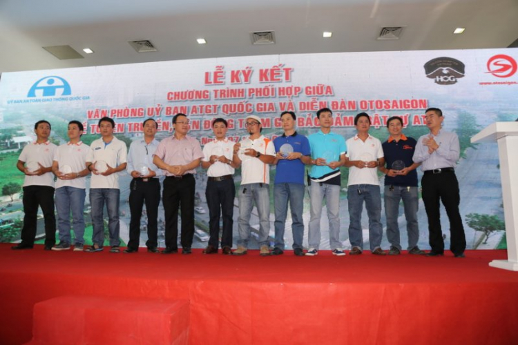 Diễn đàn Otosaigon và ngày hội đồng hành cùng an toàn giao thông Diễn đàn Otosaigon và ngày hội đồng hành cùng an toàn giao thông