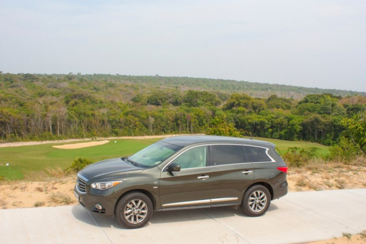 Ngắm Infiniti QX60: Xe gia đình 7 chỗ hạng sang tại Việt Nam Ngắm Infiniti QX60: Xe gia đình 7 chỗ hạng sang tại Việt Nam