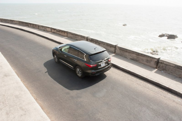 Ngắm Infiniti QX60: Xe gia đình 7 chỗ hạng sang tại Việt Nam Ngắm Infiniti QX60: Xe gia đình 7 chỗ hạng sang tại Việt Nam