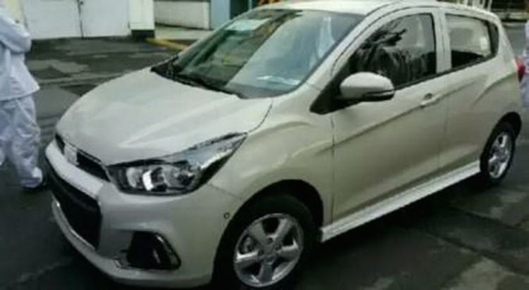 Chevrolet Spark 2016 lộ diện trên đường phố