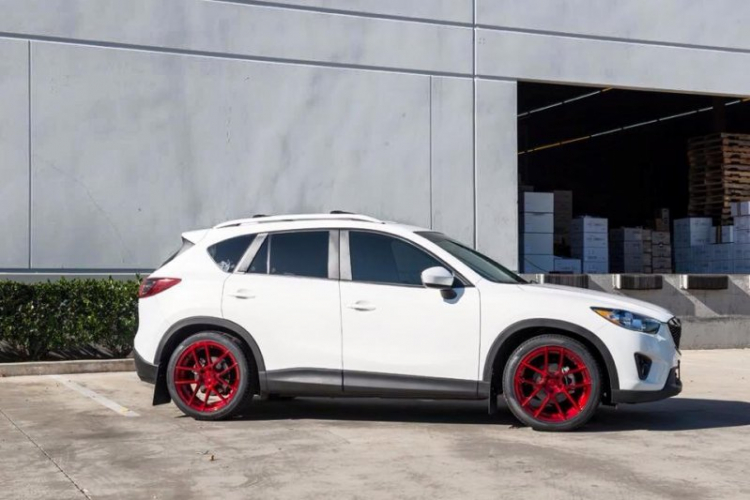 "Truy nã" một xe CX-5 "Truy nã" một xe CX-5