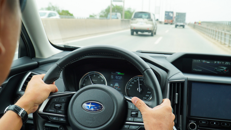 Subaru Forester 2.0i-S EyeSight: Mẫu xe trang bị an toàn và hỗ trợ lái tốt nhất phân khúc CUV