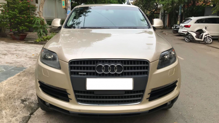 otosaigon_AUDI Q7-1.jpg