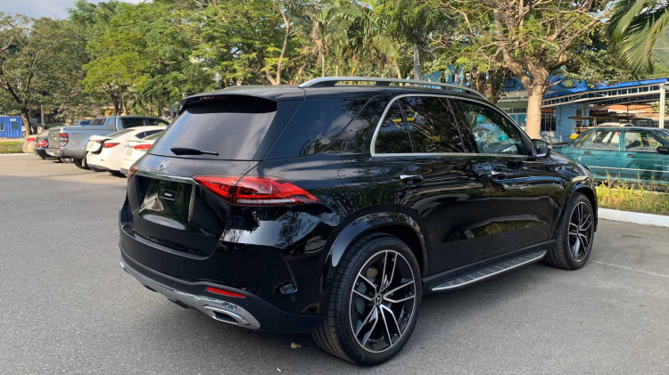 Mercedes-Benz GLE 350d 4Matic máy dầu về Việt Nam có giá lên đến 6,3 tỷ đồng