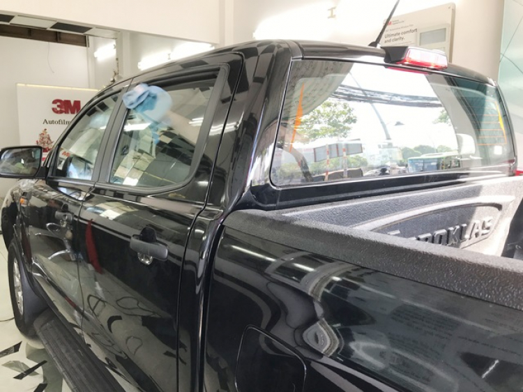 FORD FC & Phim Cách Nhiệt 3M Chính Hãng FORD FC & Phim Cách Nhiệt 3M Chính Hãng